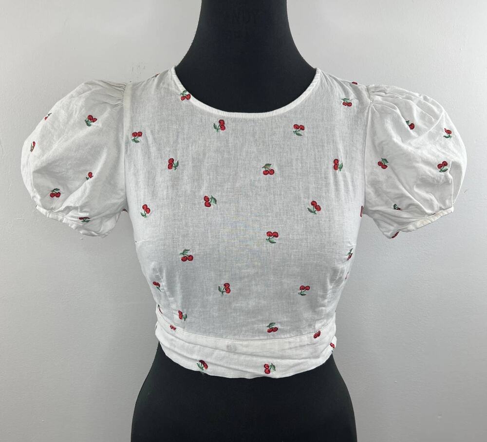 Forever 21 White Cherry Print Short Puff Sleeve Round Neck Back Cutout Top Sz S